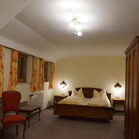 Landhotel Pacher Obervellach Rom bilde